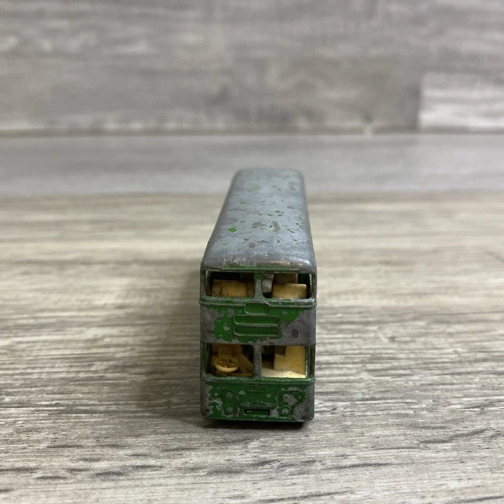 1966 Lesney‎ Matchbox Series #74 Daimler Bus England 1:121 scale